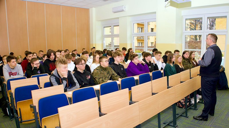 Tydzień zawodów branży spedycyjno- logistycznej